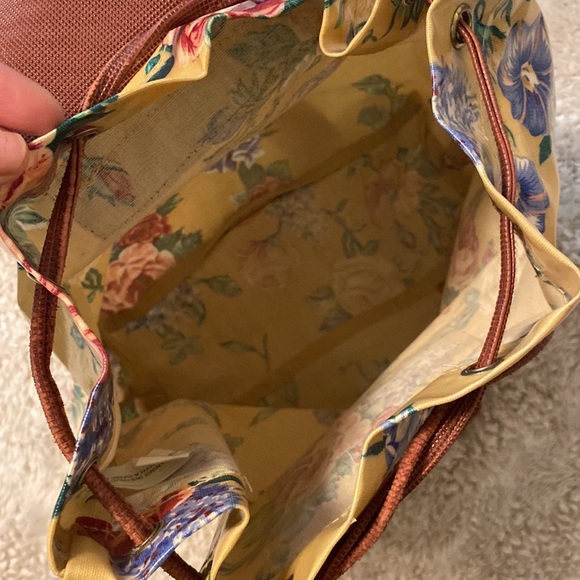 Floral Purse Backpack - Picture 5 of 6